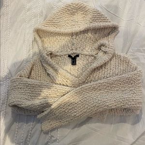 Hooded sweater